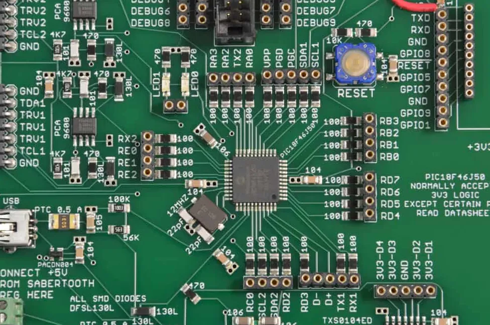 Optimized component placement on a compact PCB for edge computing.