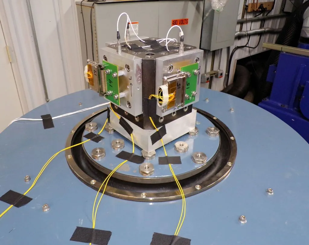 PCB Vibration Reliability Test Setup