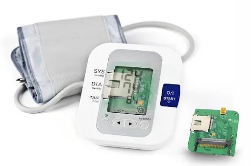 HDI PCB applications in smartphones and medical devices.