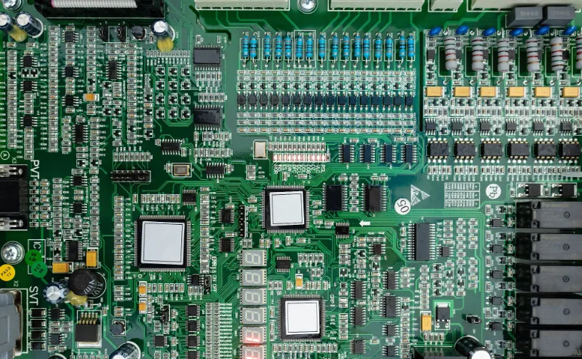 High-current PCB with optimized outer layer copper weight in a power application.