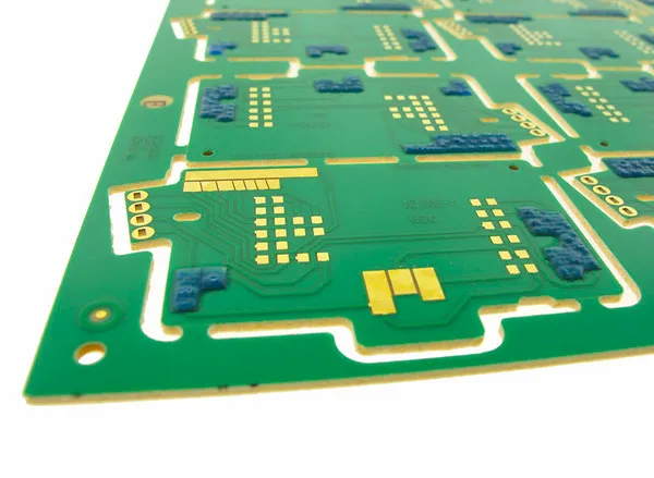 PCB with thermal resistant solder mask for high-temperature applications.
