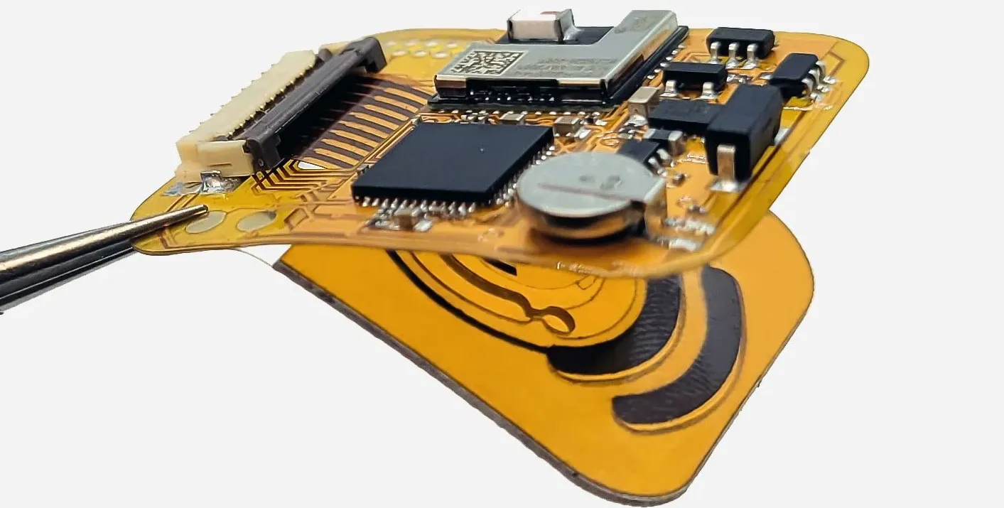 Flexible solar PCB materials for wearable technology