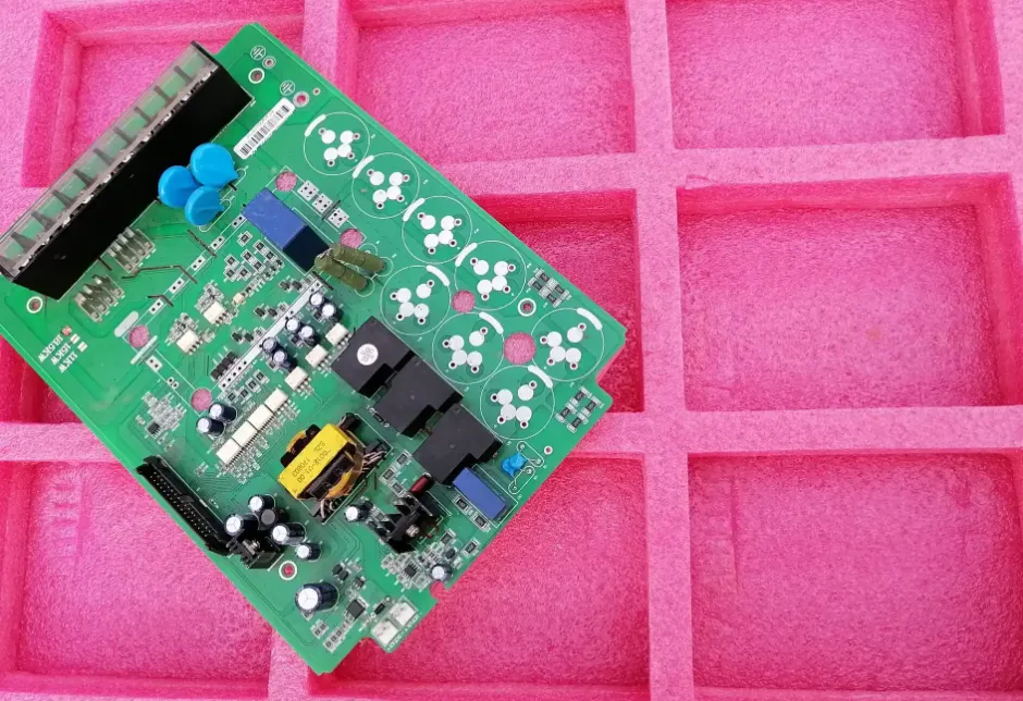 Eco-friendly packaging materials for sustainable PCB shipping kits.
