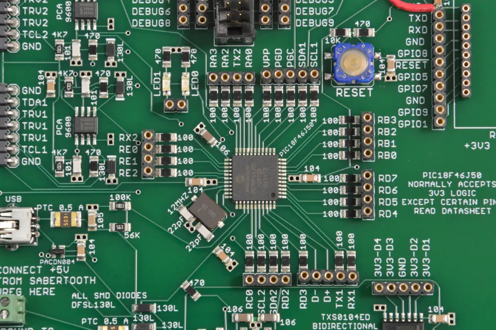 High-density PCB with optimized silkscreen for fine-pitch components.