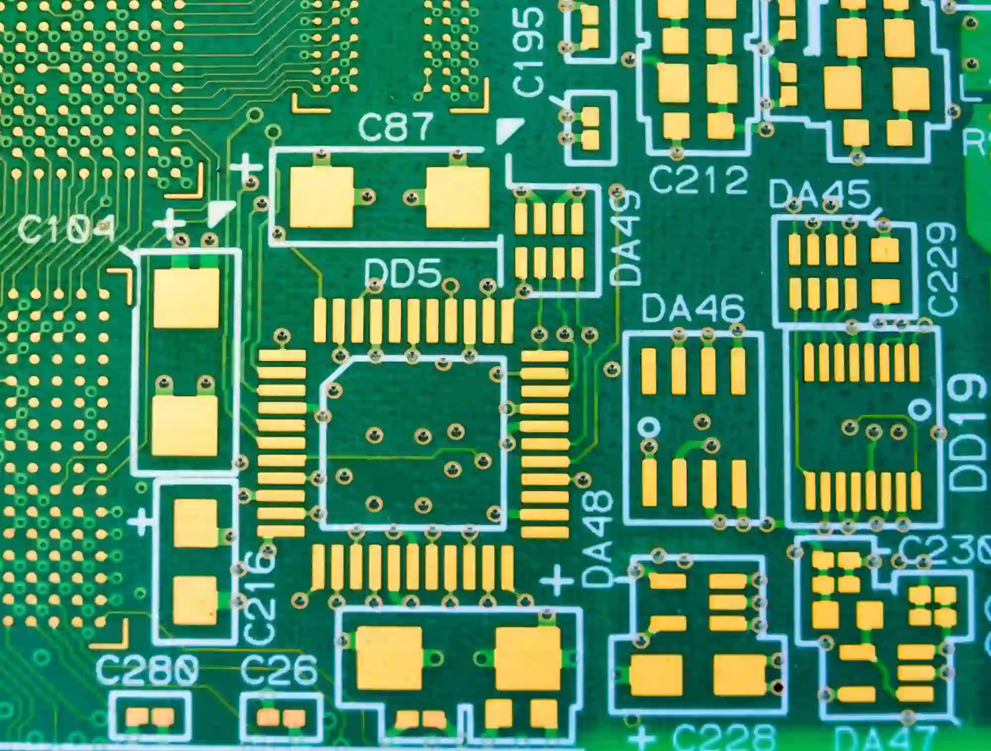 High-speed PCB with ENEPIG finish showcasing fine-pitch components and traces