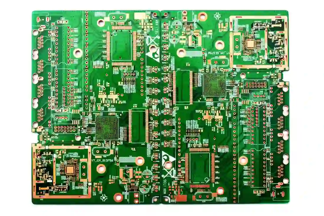 Integrated Antenna on Small PCB