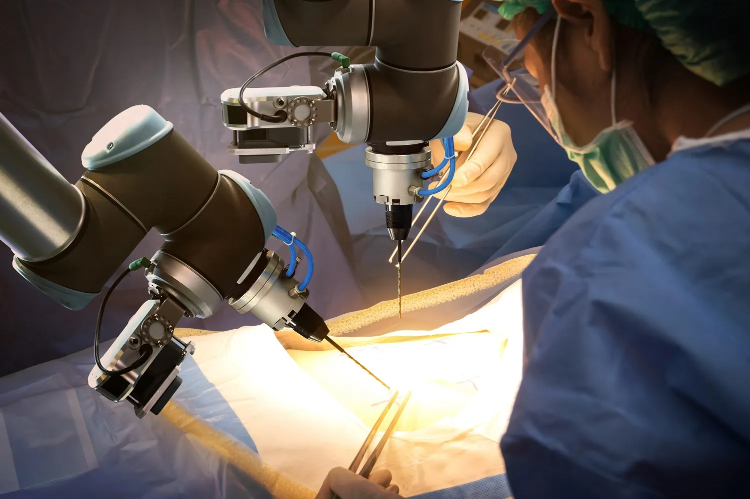 Surgical robot with high-performance PCB for precision control
