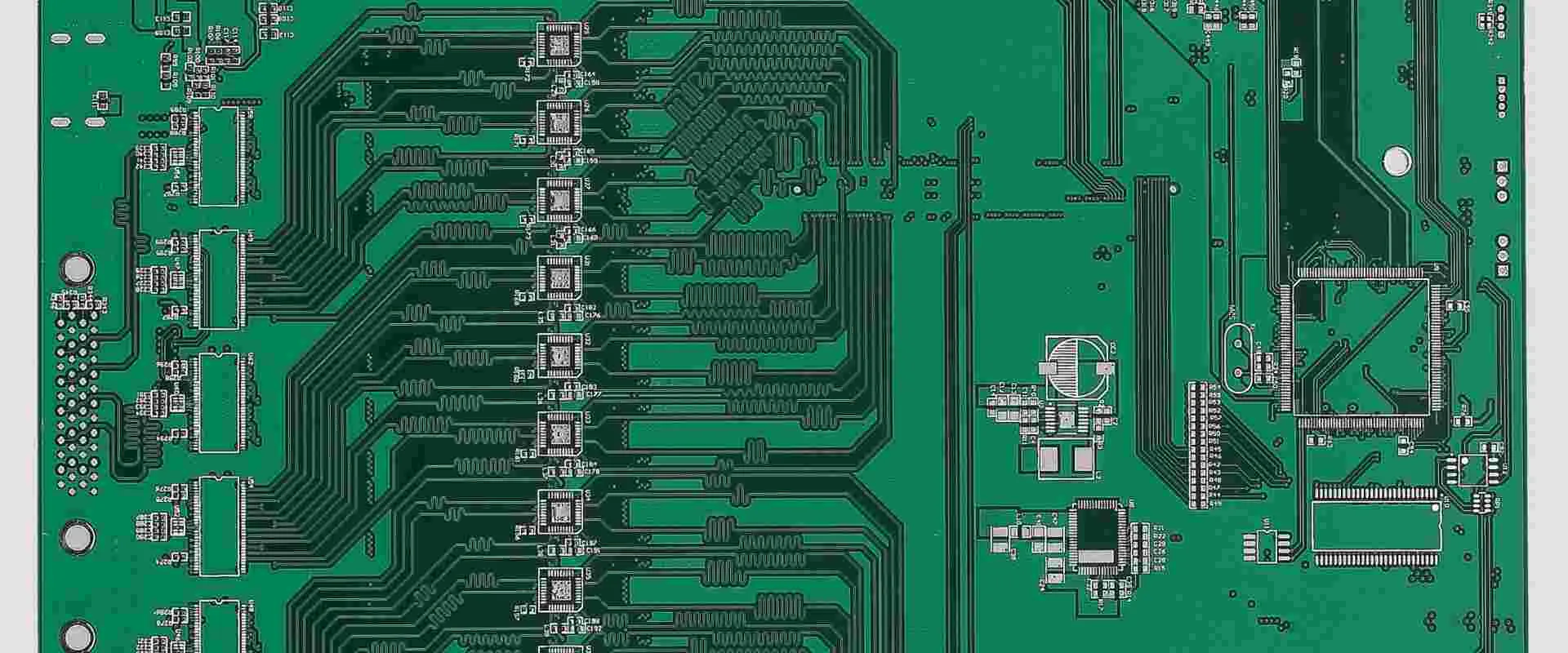 Simulation of power distribution network showing impedance for multi-layer PCB design.