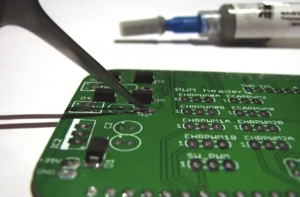 Soldering components for DIY server PCB