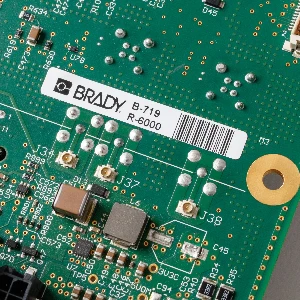 PCB with tactile features and high-contrast labels for visually impaired students