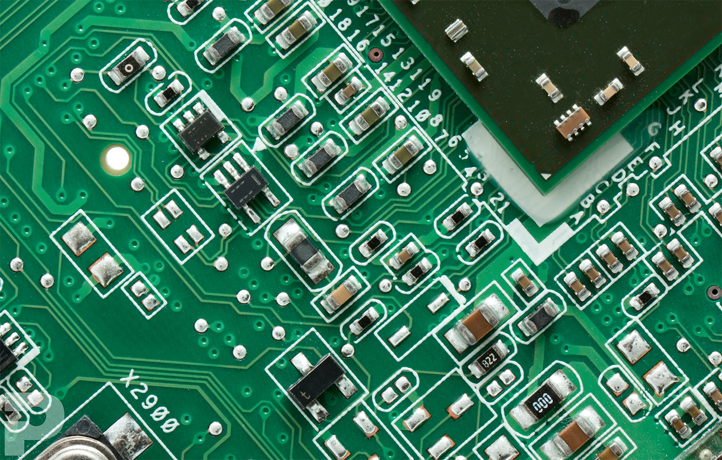High-quality PCB after troubleshooting soldering defects with IEC methods.